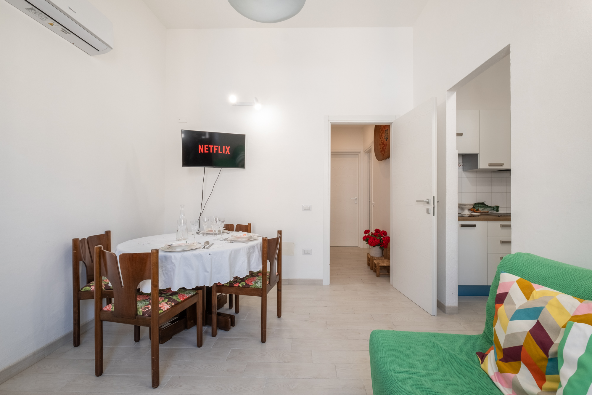 Casa Ofride -Centro-Poetto 10 min-Wi-Fi-Netflix
 - immagine 4