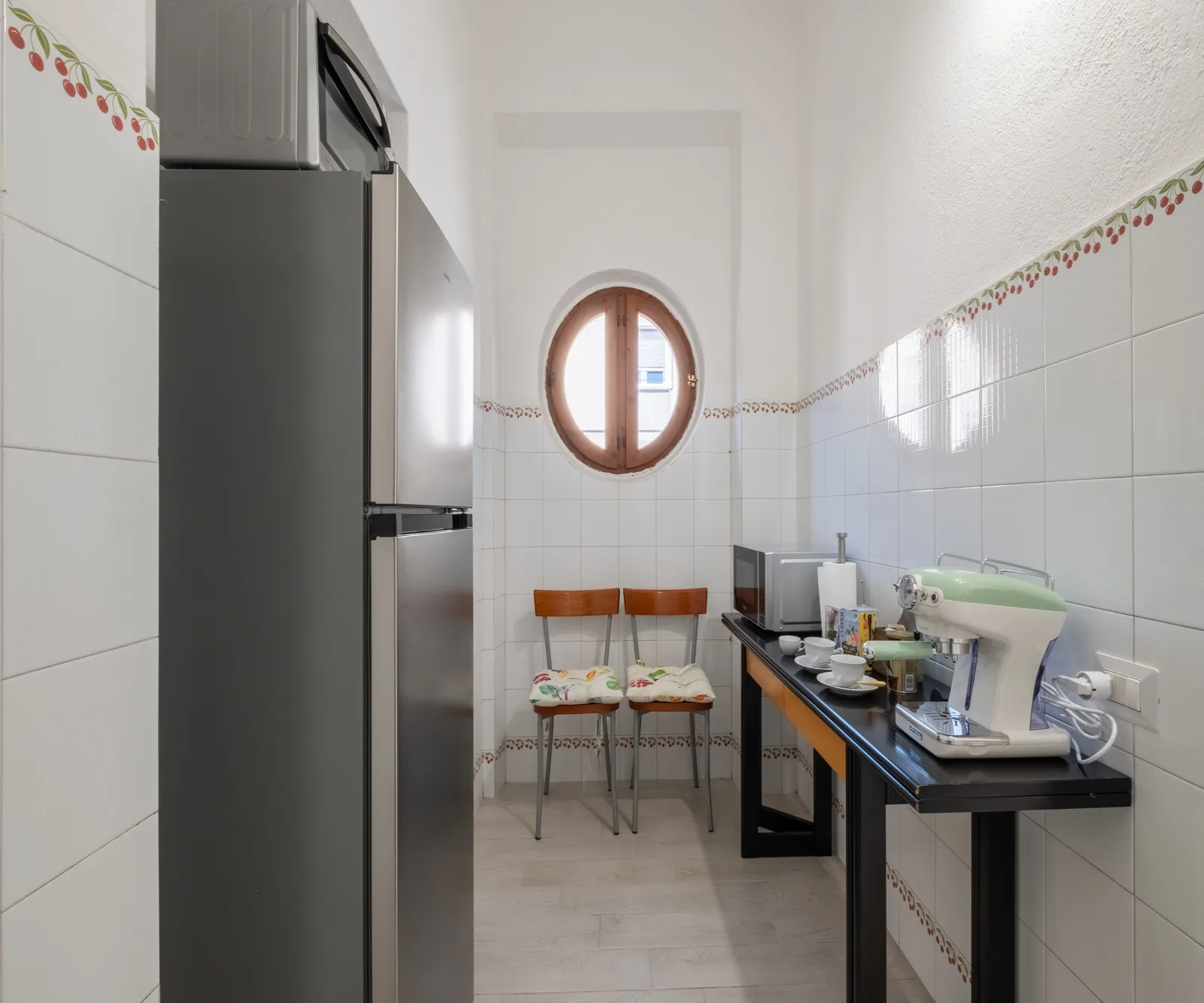 Casa Ofride -Centro-Poetto 10 min-Wi-Fi-Netflix - foto 17