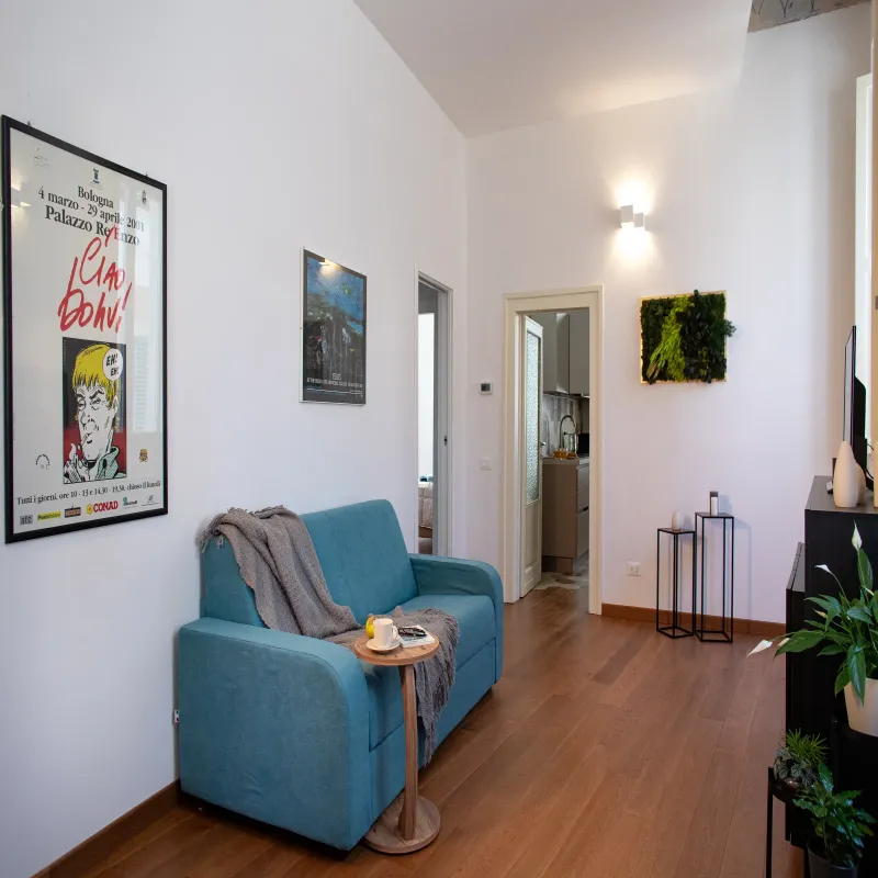 Gli Ippocastani – Appartamento elegante con parcheggio privato nel centro storico dell’Aquila

 - immagine 3