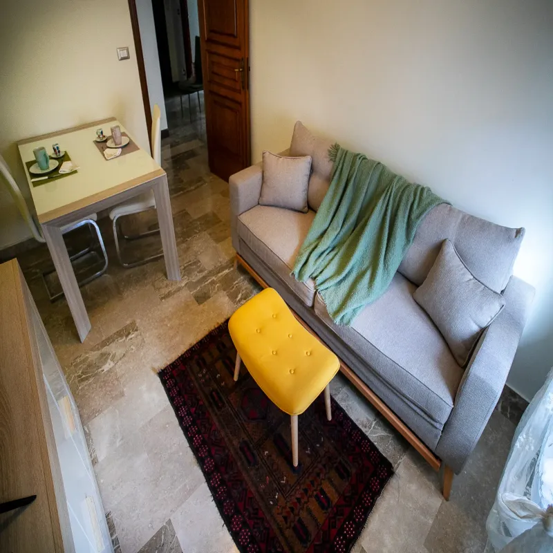 Monte Camicia – Appartamento accogliente con balcone e parcheggio gratuito a L’Aquila

 - immagine 4